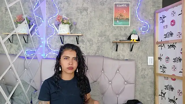 Devil AliceXo online show from 8, 4, 2026