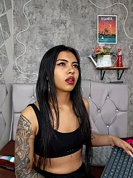 Devil AliceXo online show from 29, 9, 2025