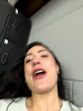 isabella winkler online show from 20, 12, 2025