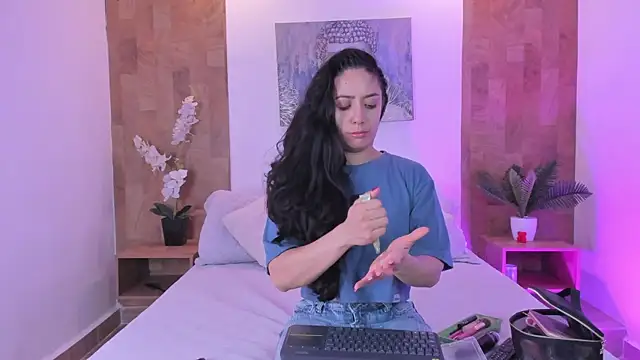 isabella winkler online show from 20, 6, 2026