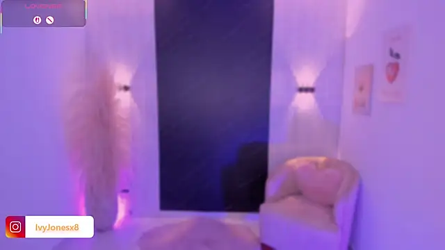 IvyJonesX online show from 23, 3, 2026