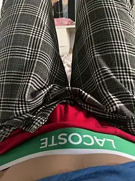 Snapshot of oneoay chatting on 4, 10, 2025 oneoay online show from 4, 10, 2025