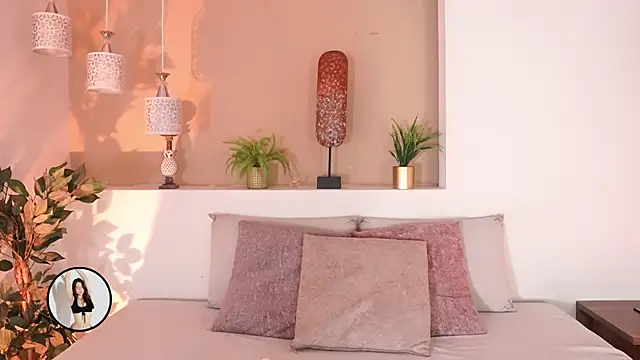 alison222  online show from 15, 9, 2025