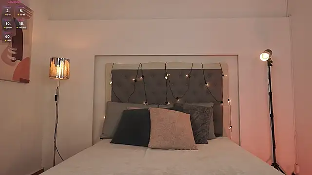 alison222  online show from 11, 9, 2025