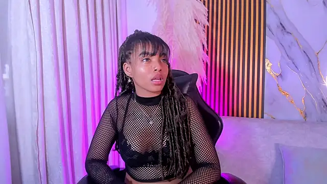 SarahLynn7 online show from 8, 10, 2025