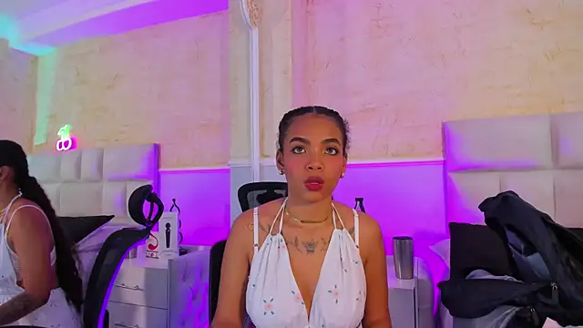 SarahLynn7 online show from 21, 3, 2025