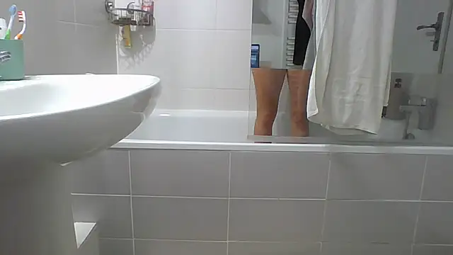 Valentinette online show from 28, 10, 2025