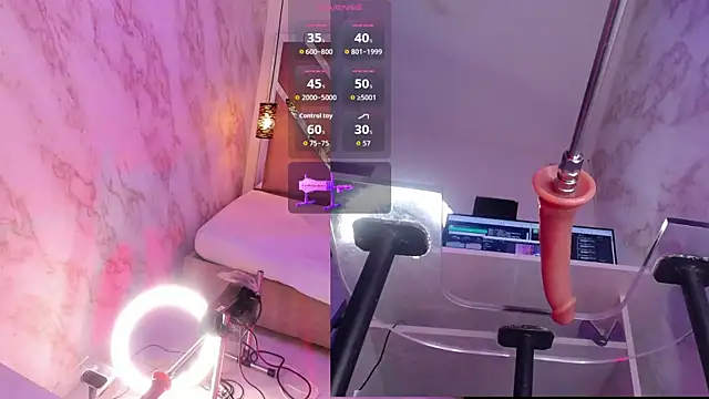 RoxyLicious  online show from 5, 11, 2025