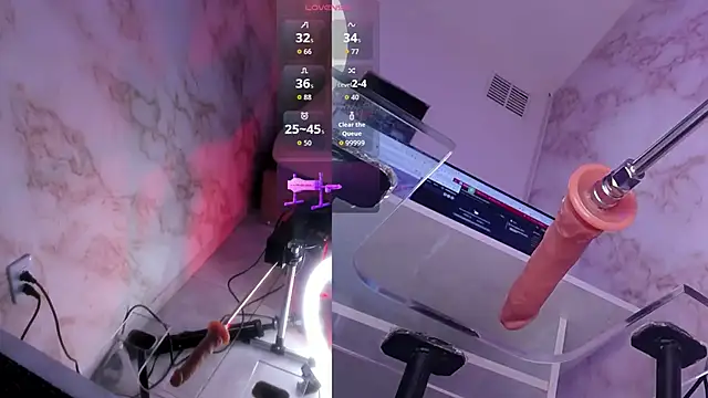 RoxyLicious  online show from 10, 10, 2025