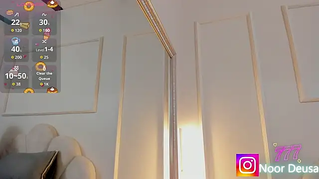 Candaceoweens online show from 15, 4, 2026