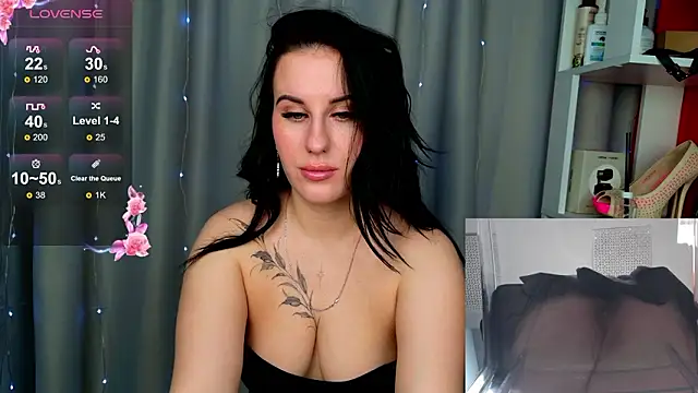 JuliyaMayss online show from 5, 3, 2026