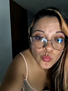 KimyCox 16 online show from 5, 3, 2025