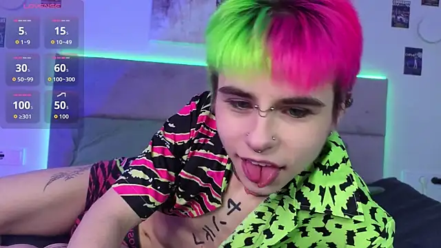 Alex Vallley online show from 2, 11, 2025