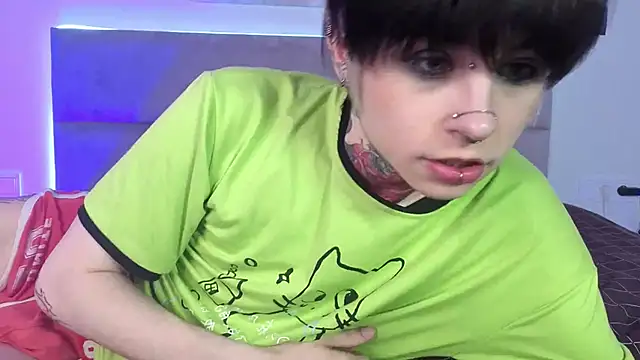 Alex Vallley online show from 4, 4, 2026