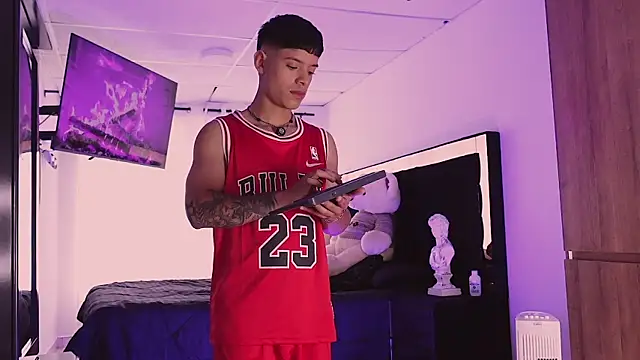 ErosKhaos online show from 30, 9, 2025