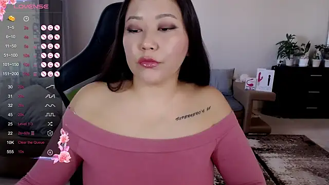 LisaAsianFlower online show from 10, 9, 2025