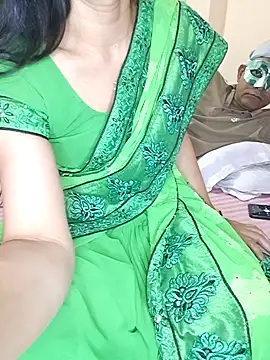 Snapshot of Cute-Zarina chatting on 21, 11, 2025 Cute-Zarina online show from 21, 11, 2025