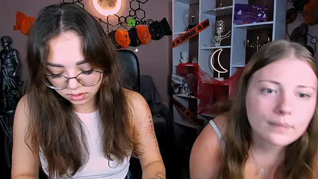 kiki swan online show from 23, 10, 2025