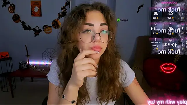 kiki swan online show from 28, 10, 2025