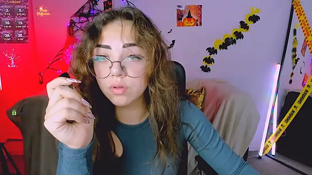 kiki swan online show from 30, 10, 2025