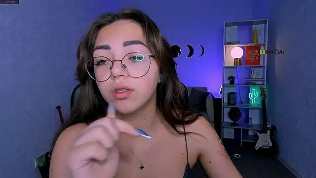 kiki swan online show from 14, 11, 2025