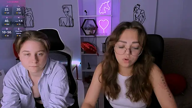 kiki swan online show from 10, 10, 2025