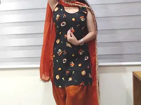 RealNaina online show from 25, 5, 2026