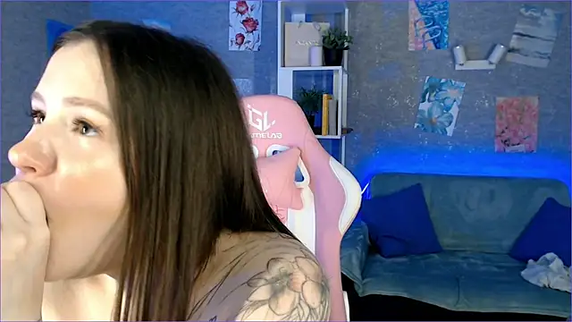 Bella Garcia online show from 19, 3, 2025