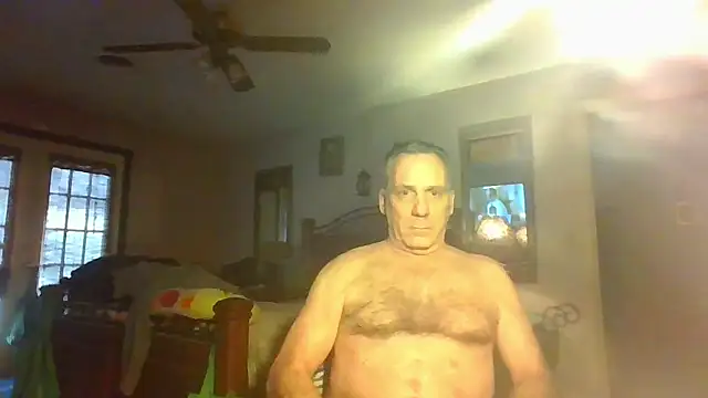 Snapshot of HunkofRock chatting on 17, 1, 2026 HunkofRock online show from 17, 1, 2026