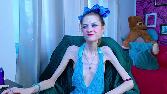 KittyRaine online show from 8, 5, 2026