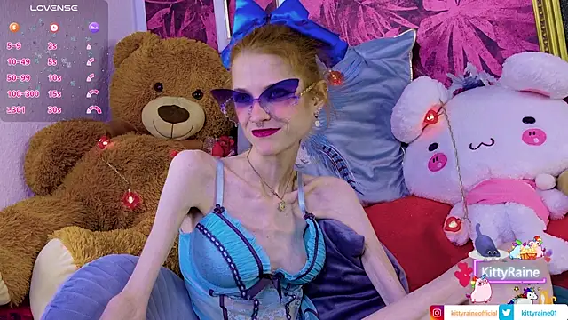 Snapshot of KittyRaine chatting on 23, 6, 2026 KittyRaine online show from 23, 6, 2026