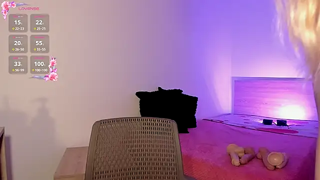 Amorkiss  online show from 24, 10, 2025