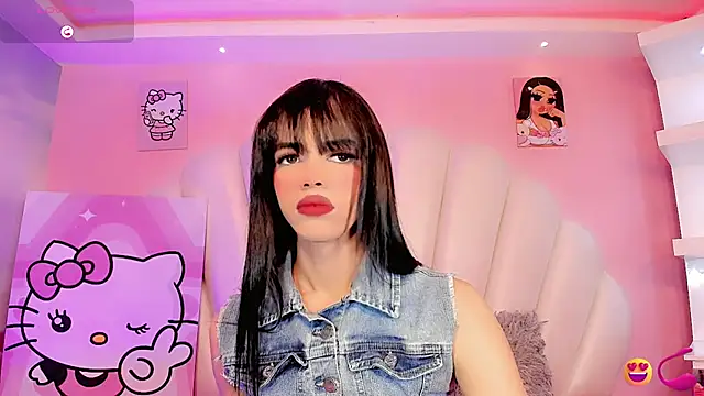 Snapshot of Nina_Keyli chatting on 26, 4, 2026 Nina Keyli online show from 26, 4, 2026