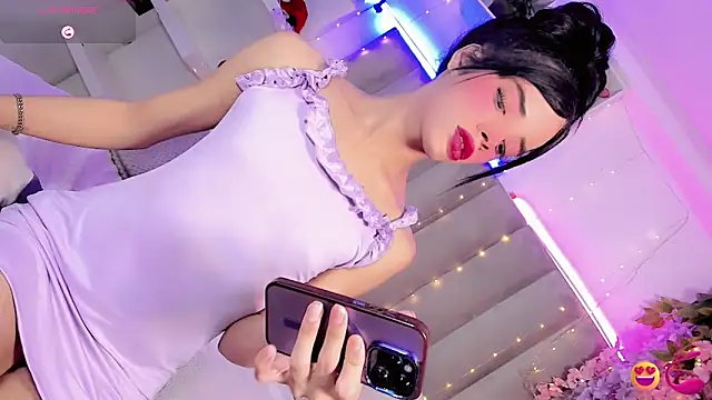 Nina Keyli online show from 9, 6, 2026