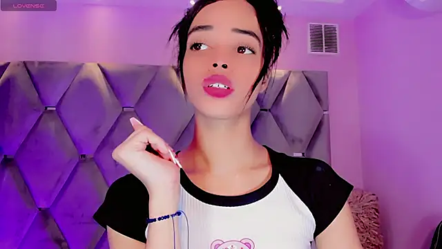 Nina Keyli online show from 14, 11, 2025