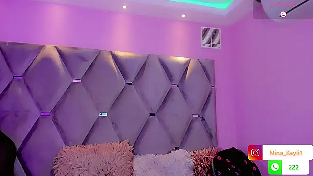 Nina Keyli online show from 4, 12, 2025