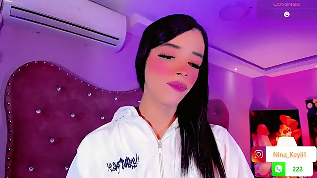 Nina Keyli online show from 3, 12, 2025