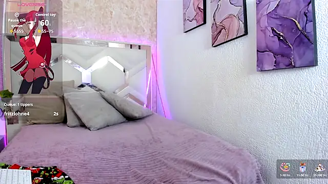 EmilyBrownn  online show from 13, 9, 2025