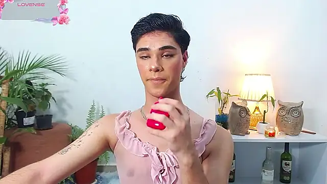 juanes puthee online show from 13, 3, 2026