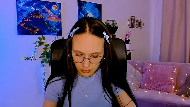 Snapshot of mona_cloud chatting on 11, 7, 2026 mona cloud online show from 11, 7, 2026