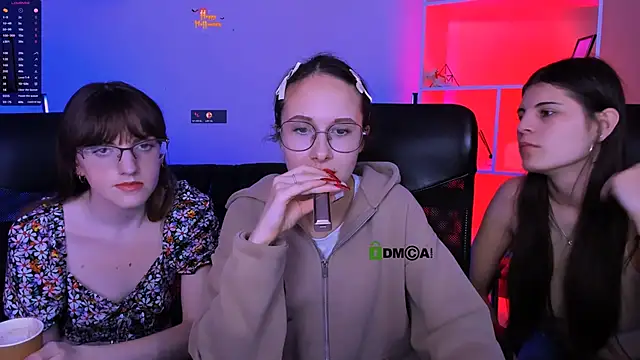 mona cloud online show from 5, 11, 2025