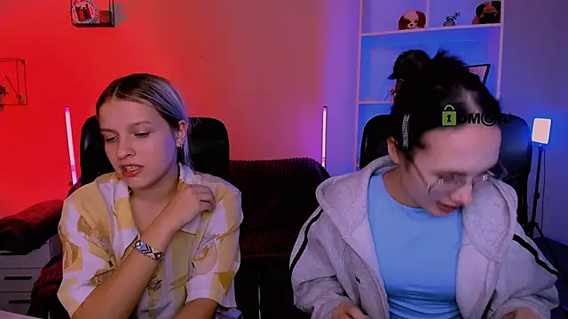 mona cloud online show from 3, 12, 2025