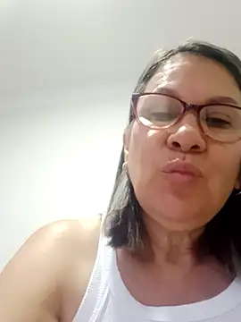 Snapshot of victoria_wayne chatting on 29, 11, 2025 victoria wayne online show from 29, 11, 2025