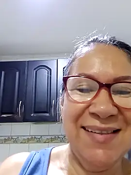 Snapshot of victoria_wayne chatting on 10, 9, 2025 victoria wayne online show from 10, 9, 2025