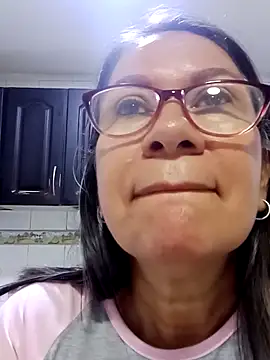 Snapshot of victoria_wayne chatting on 17, 9, 2025 victoria wayne online show from 17, 9, 2025