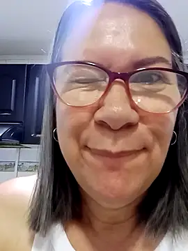 Snapshot of victoria_wayne chatting on 17, 11, 2025 victoria wayne online show from 17, 11, 2025