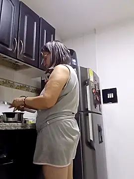 victoria wayne online show from 17, 12, 2025