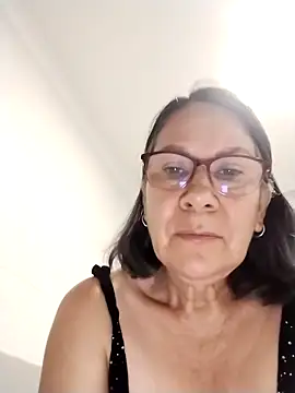 victoria wayne online show from 4, 5, 2026