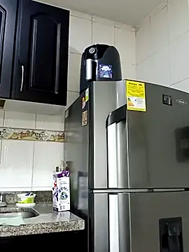 Snapshot of victoria_wayne chatting on 12, 3, 2025 victoria wayne online show from 12, 3, 2025