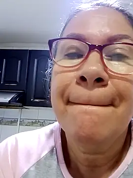 Snapshot of victoria_wayne chatting on 1, 10, 2025 victoria wayne online show from 1, 10, 2025